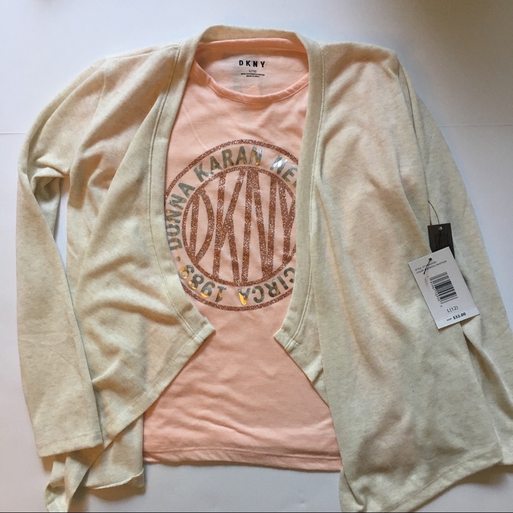 🆕 Girls DKNY  2 in 1 Top